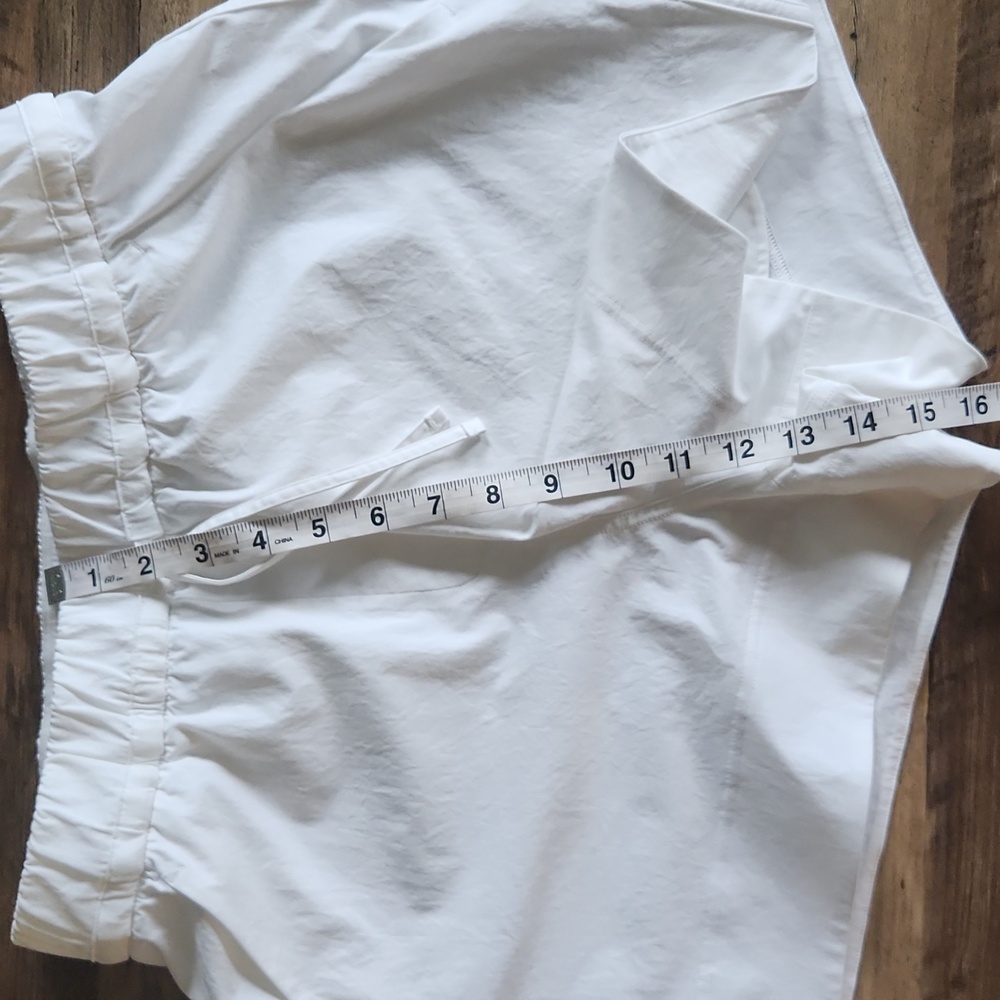 Lululemon Cinchable Waist High-Rise Woven Short 3.5" Medium White EXCELLENT - Picture 10 of 12